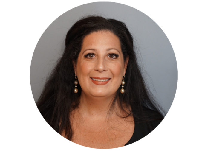 Mom Bomb Founder Heather Roberts Nominated to CVS Health Executive Leadership Summit