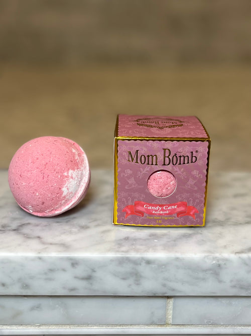 Indulge in Festive Luxury with Our Candy Cane Bath Bomb: A Holiday Spa Experience in Your Own Home 🛁🎄
